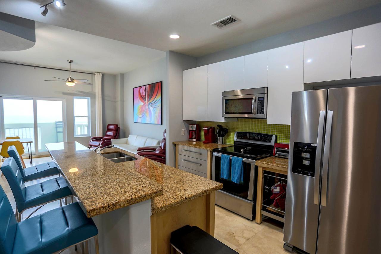 Luxury Oceanfront Condo In Ocean Grove กาลเวสตัน ภายนอก รูปภาพ